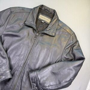 Andrew Marc New York Black Leather Bomber Jacket Men's Medium Quilted‎